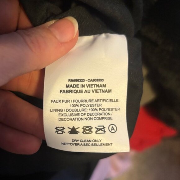 NWT Nike Women's Faux Fur Swoosh Jacket sz L - Picture 4 of 7